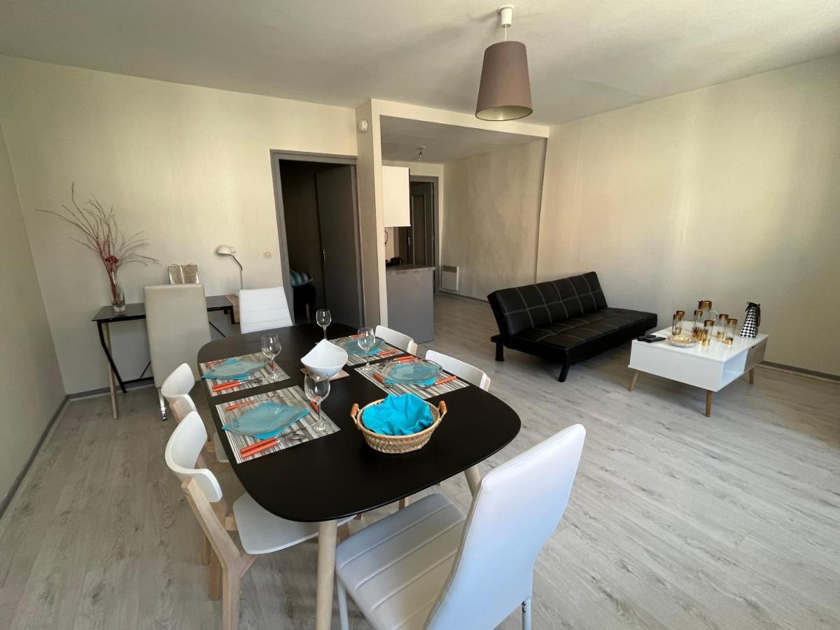 Appartement F2 Au Plein Centre Du Puy-En-Velay Le Puy-en-Velay Bagian luar foto